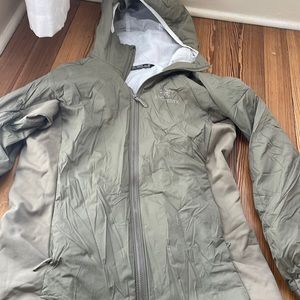 Arc’teryx Women’s Jacket